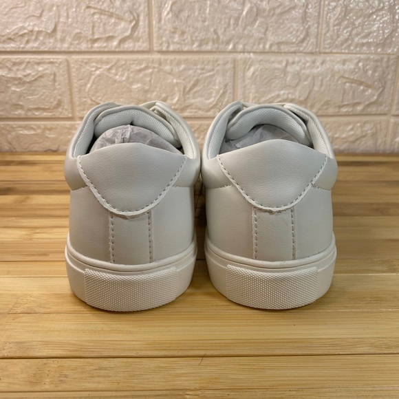 Kingston Sneakers Goodfellow & Co Size 8.5 Business Casual Shoes White Shell - Picture 5 of 7